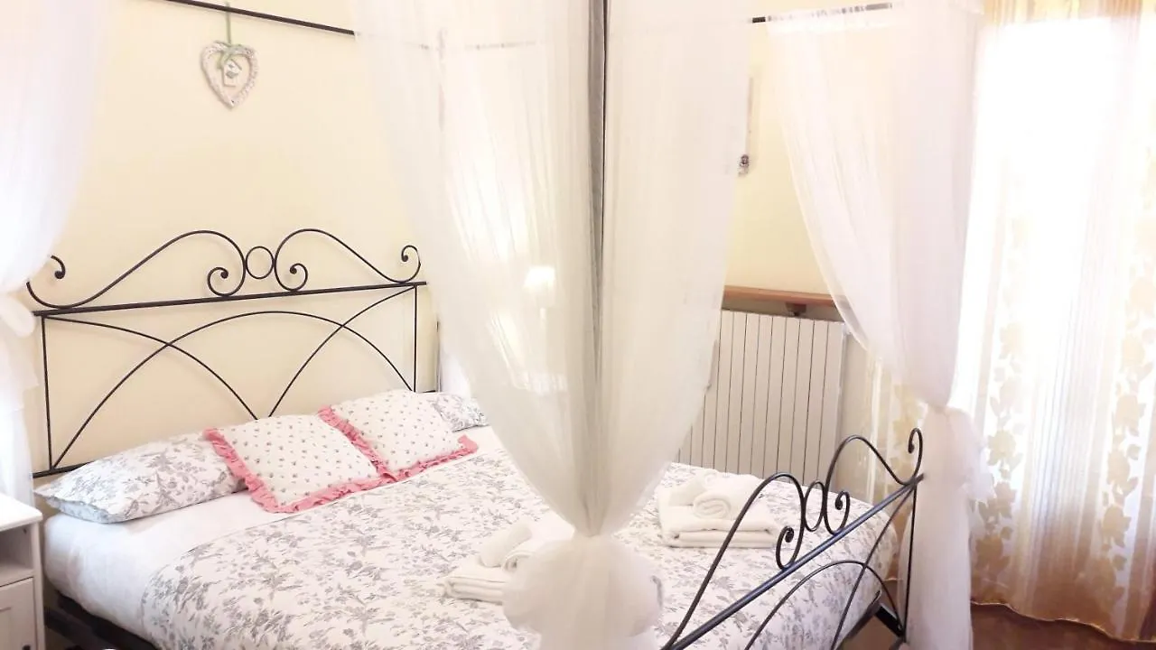 B&B Le Mi' Cocche Capannori Bed & Breakfast