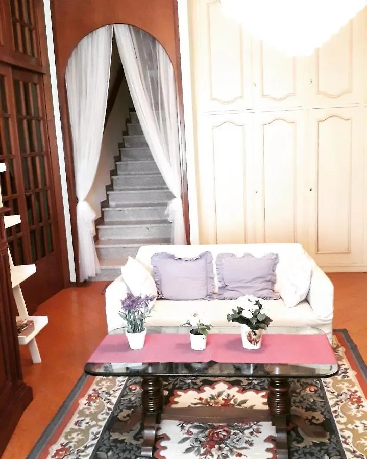 B&B Le Mi' Cocche Capannori 0*,  Italy